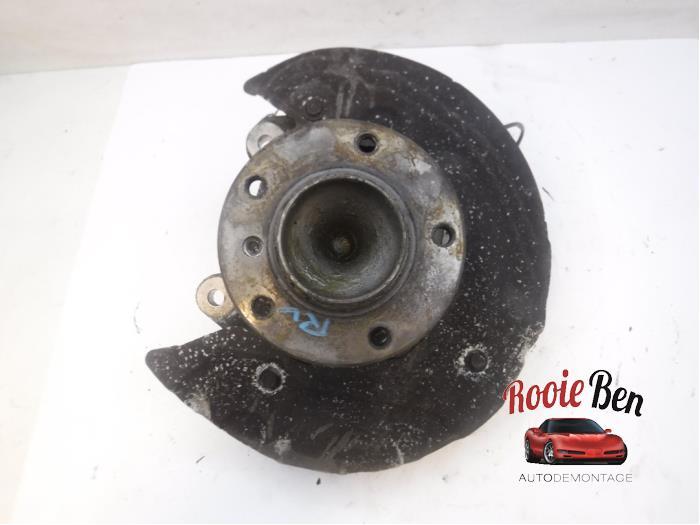 Fusee rechts-voor van een BMW 3-Serie, Gebruikt, -, -, Ophalen of Verzenden