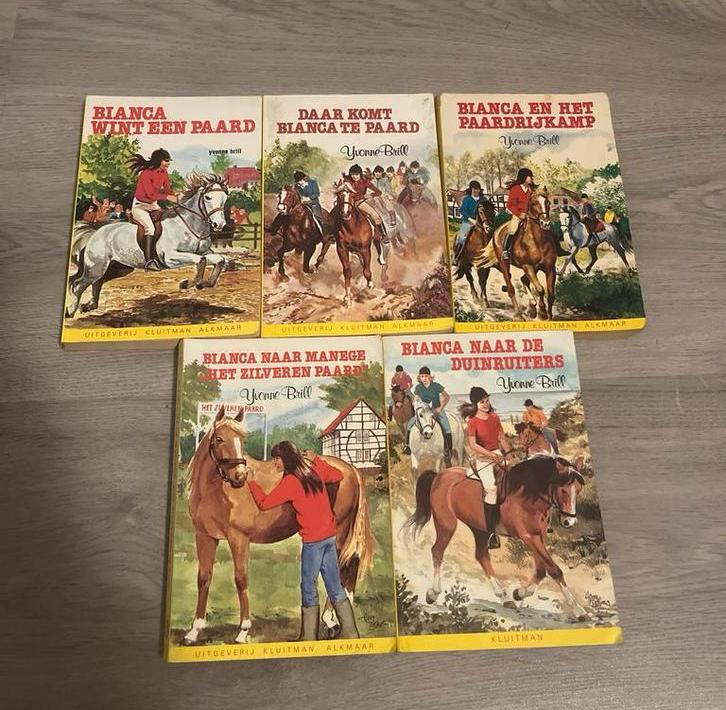 Bianca Paardenboeken - Yvonne Brill - 5 stuks, Boeken, Ophalen of Verzenden, Gelezen, Yvonne Brill, Fictie algemeen