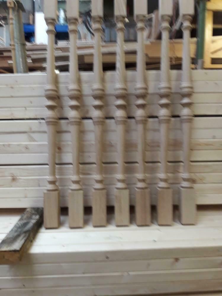 Trapspijlen uit voorraad leverbaar vanaf 9,75 per stuk, Ophalen, Nieuw, Trap