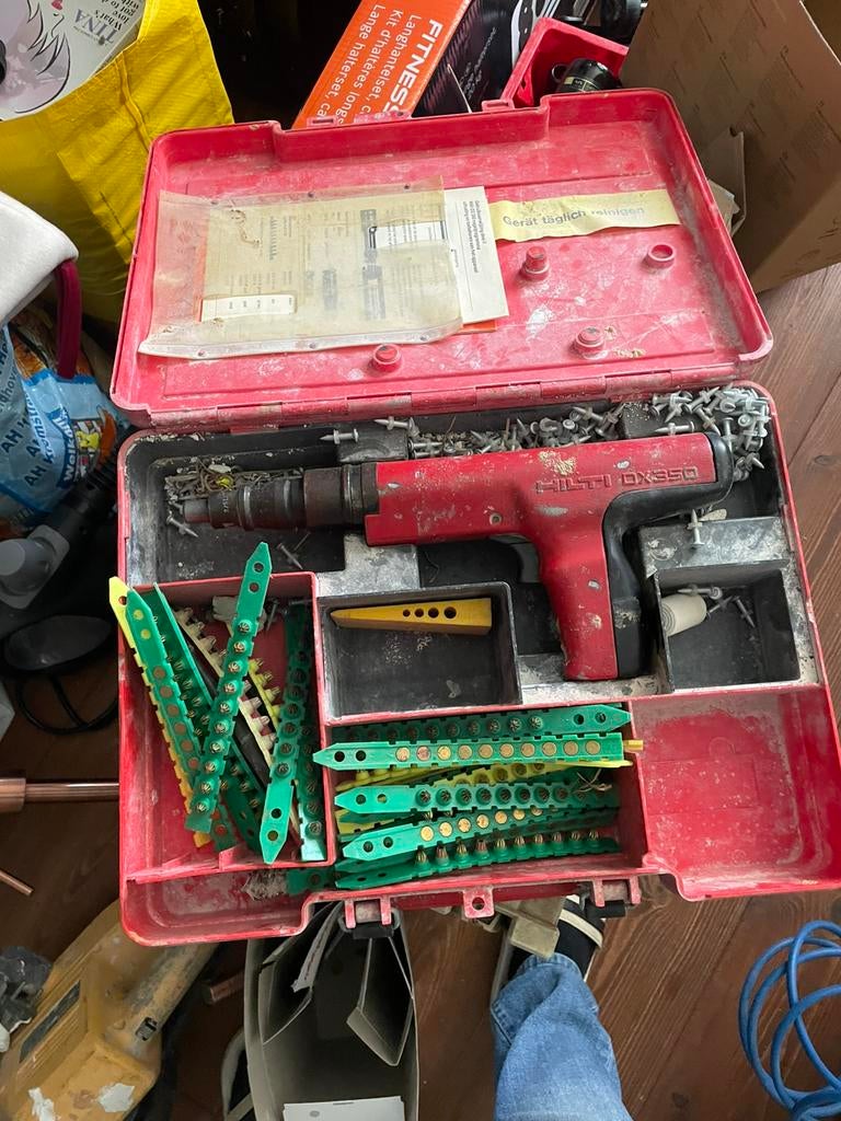 Hilti pistool, Ophalen of Verzenden, Zo goed als nieuw