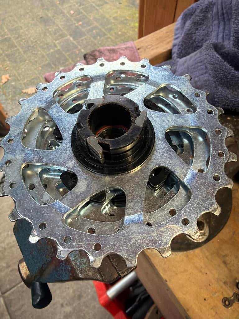 10 speed cassette voor de tacx neo. Volgens mij campagnolo, Ophalen of Verzenden