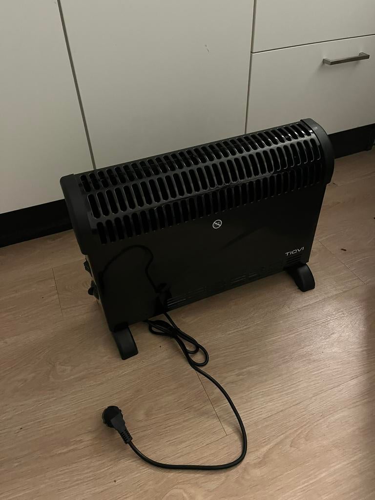 Convectorkachel 2000w, Ophalen, Zo goed als nieuw, Elektrisch, Overige soorten