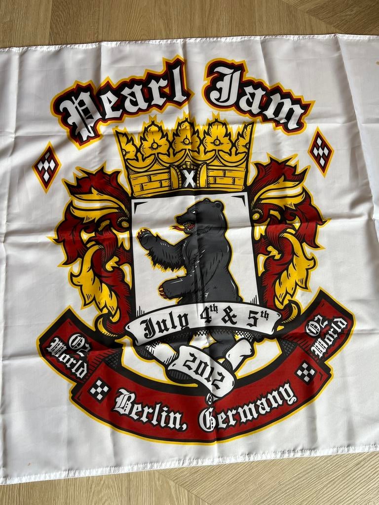 Pearl Jam concertvlag, Ophalen, Gebruikt