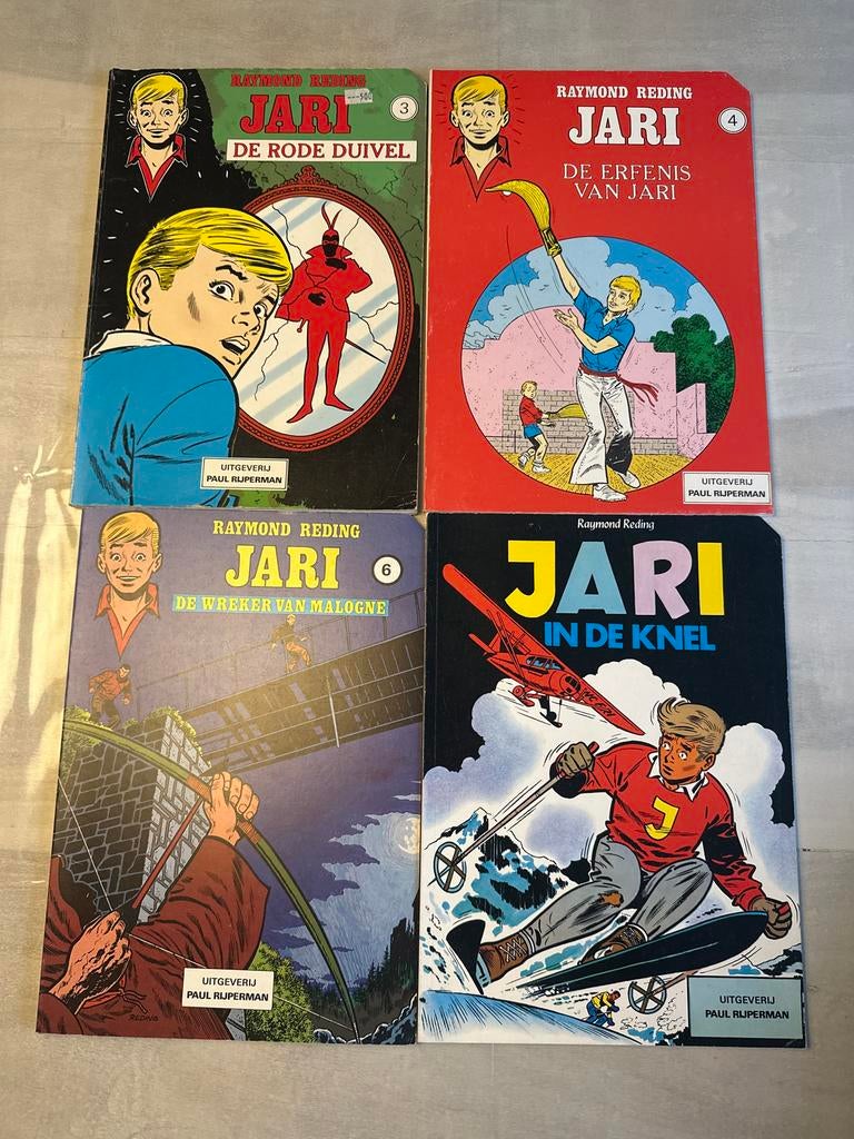 Jari . 4 stuks, Boeken, Stripboeken, Meerdere stripboeken, Ophalen of Verzenden, Gelezen