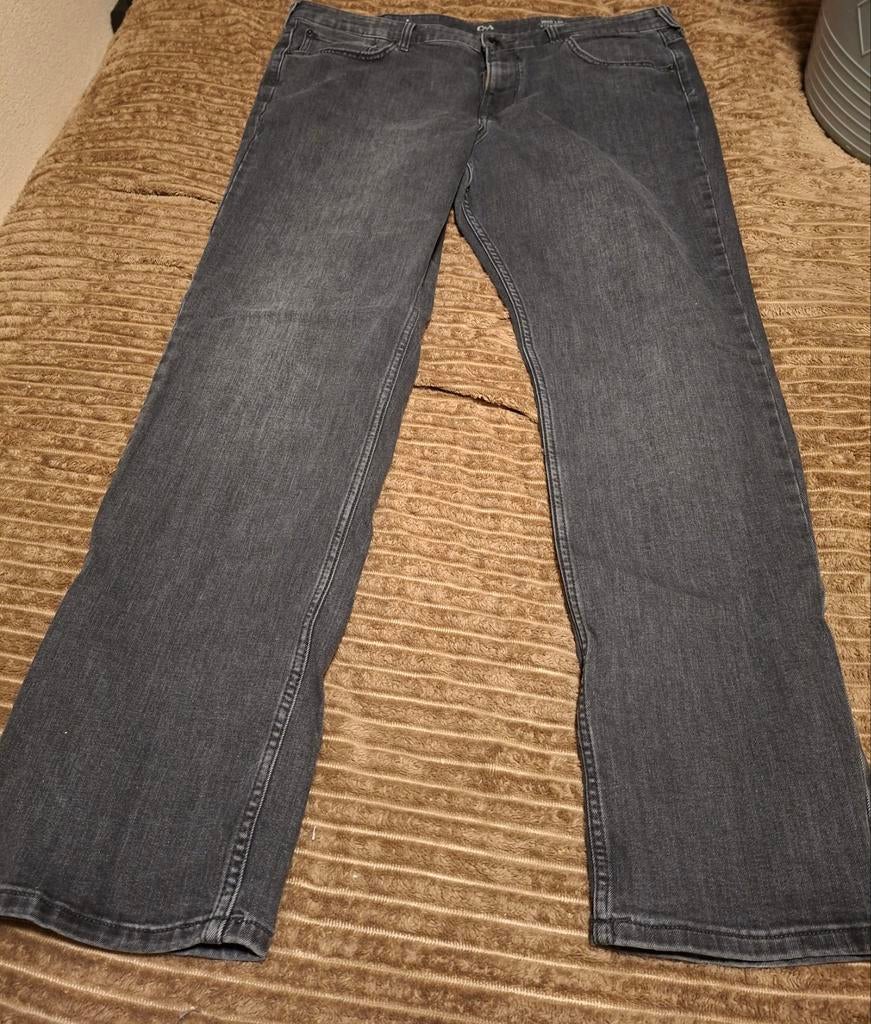 Grijze C&A Jeans W40, Kleding | Heren, Gedragen, C&A, Ophalen of Verzenden, W40 - W42 (confectie 56/58)