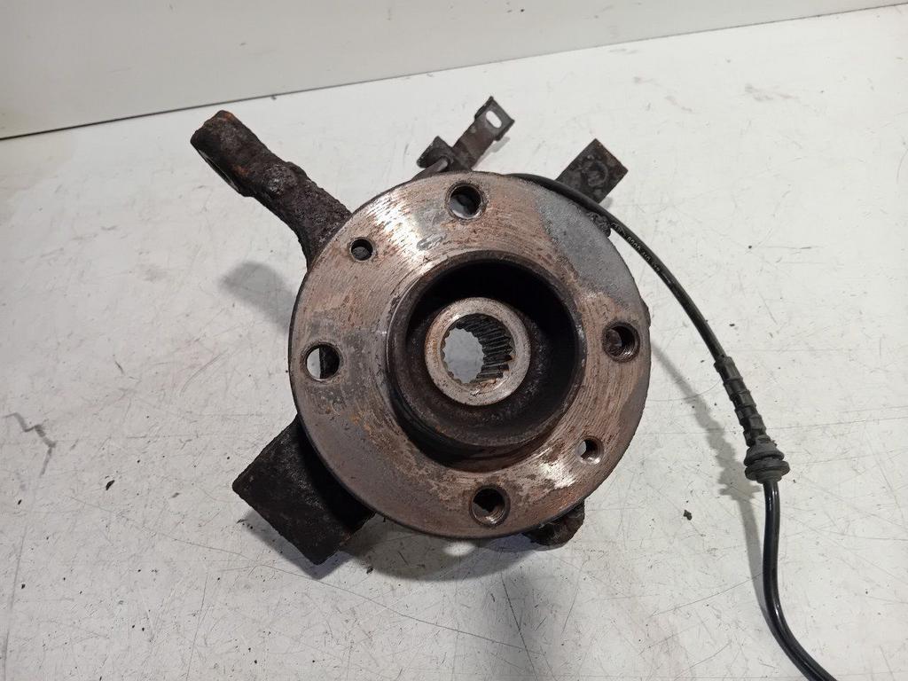 Wielnaaf links voor Dacia Sandero, Dacia, Onderdelen@venauto.nl, Van der Ven Autorecycling B.V., Gebruikt
