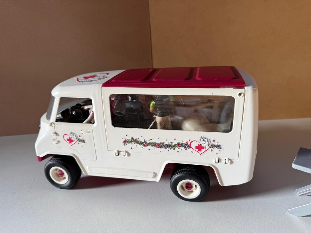 Schleich dierenambulance, Ophalen of Verzenden, Zo goed als nieuw