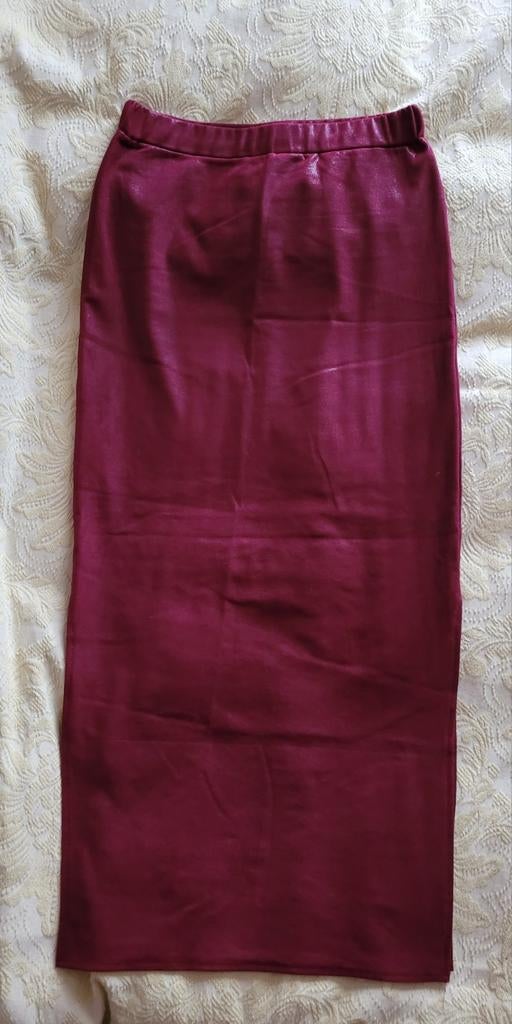 Bordeaux rok, Kleding | Dames, Rokken, Maat 42/44 (L), Ophalen of Verzenden, Gedragen, Rood