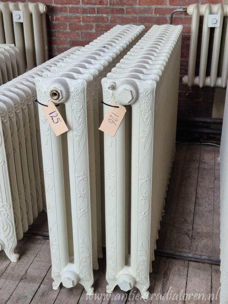 Nostalgische gietijzeren radiatoren met unieke warmte !, Ophalen, Gebruikt, Radiator, 60 tot 150 cm