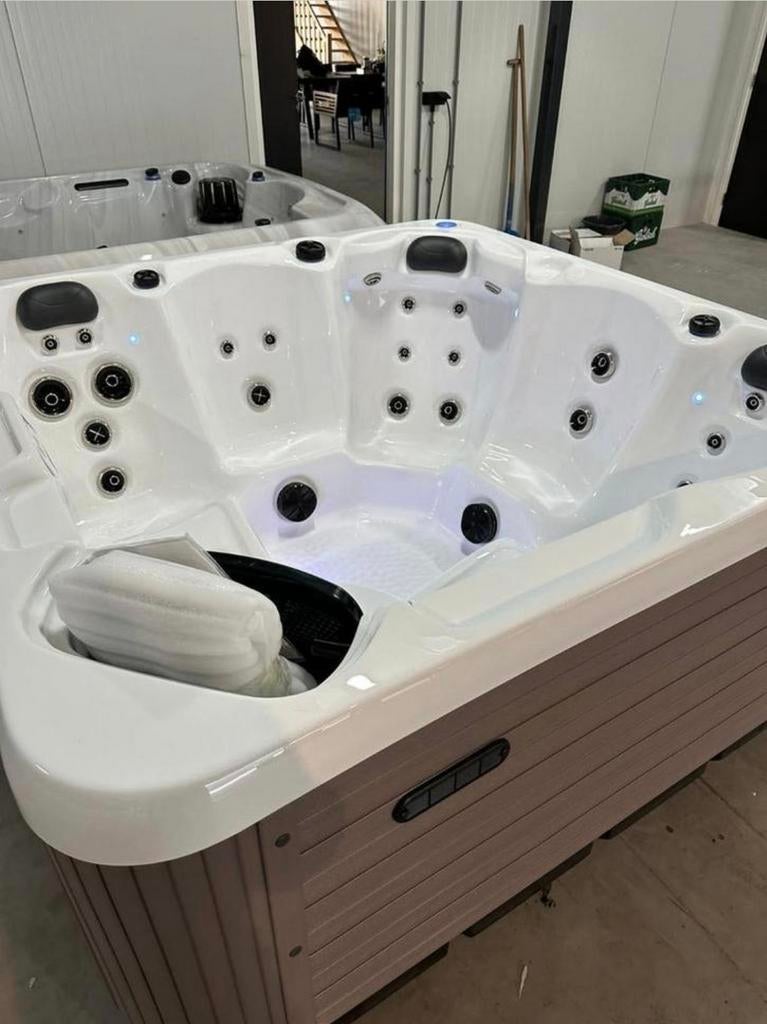 7 DAGEN PER WEEK GEOPEND ‼️ GECKO JACUZZI ‼️ NEW, Ophalen of Verzenden, Nieuw, Filter