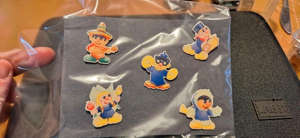 Carnaval festival pins, Ophalen of Verzenden, Zo goed als nieuw, Button of Speldje