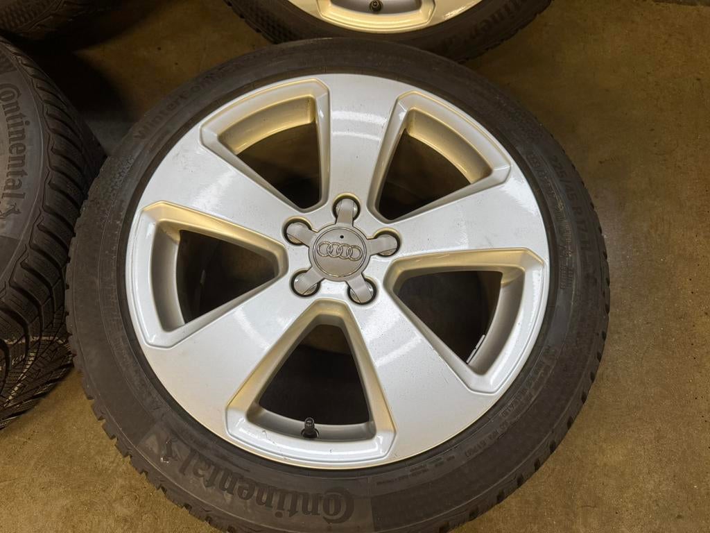 Winterbanden audi A3 8V NIEUW! 225-45-17 continental, Audi, Gebruikt, Ingolstad, Banden en Velgen