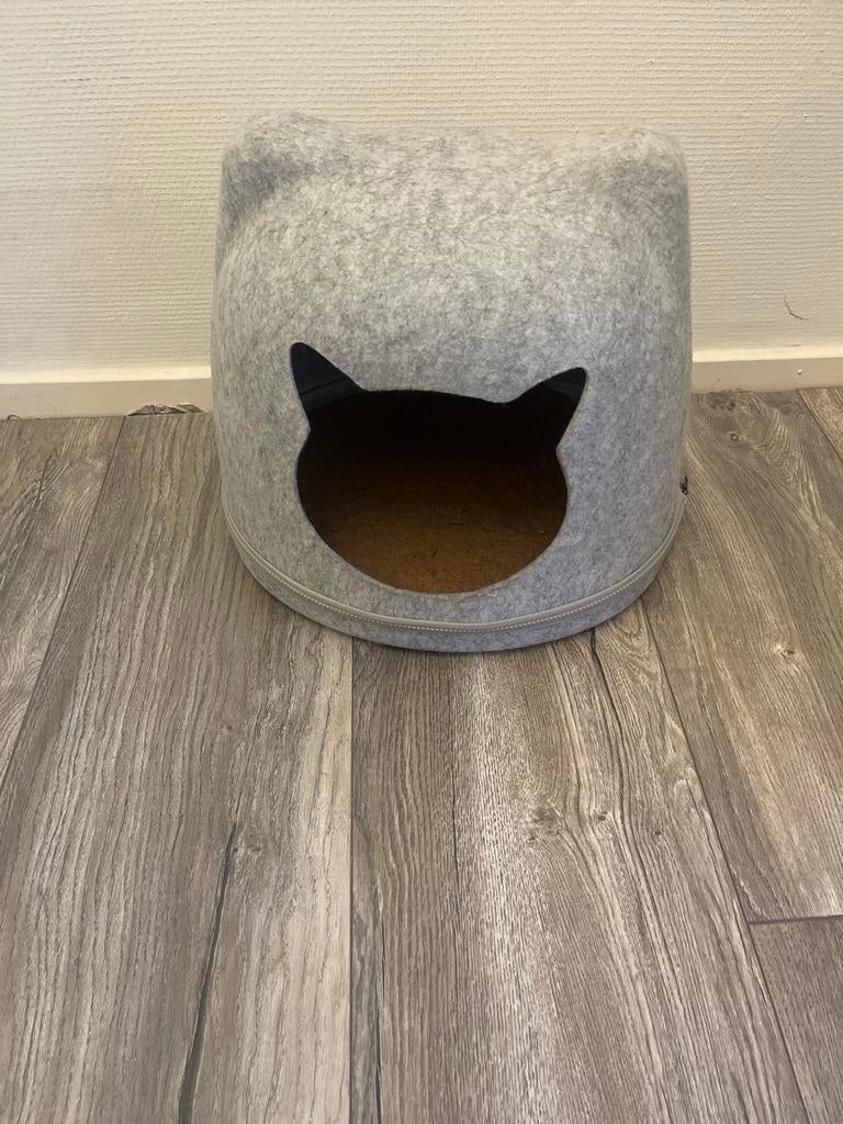Kat bed huis, Dieren en Toebehoren, Ophalen of Verzenden