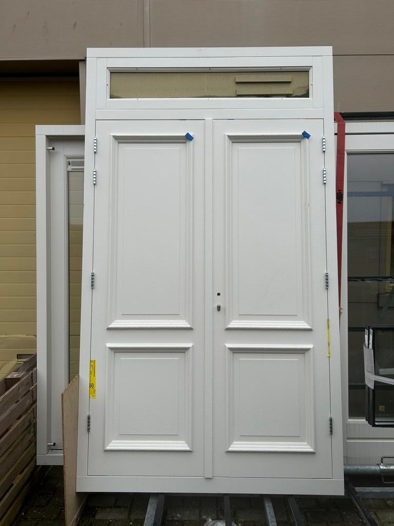 Binnendraaiende dubbele deur, Doe-het-zelf en Verbouw, Kozijnen en Schuifpuien, Ophalen, Deurkozijn, 225 cm of meer, Zo goed als nieuw