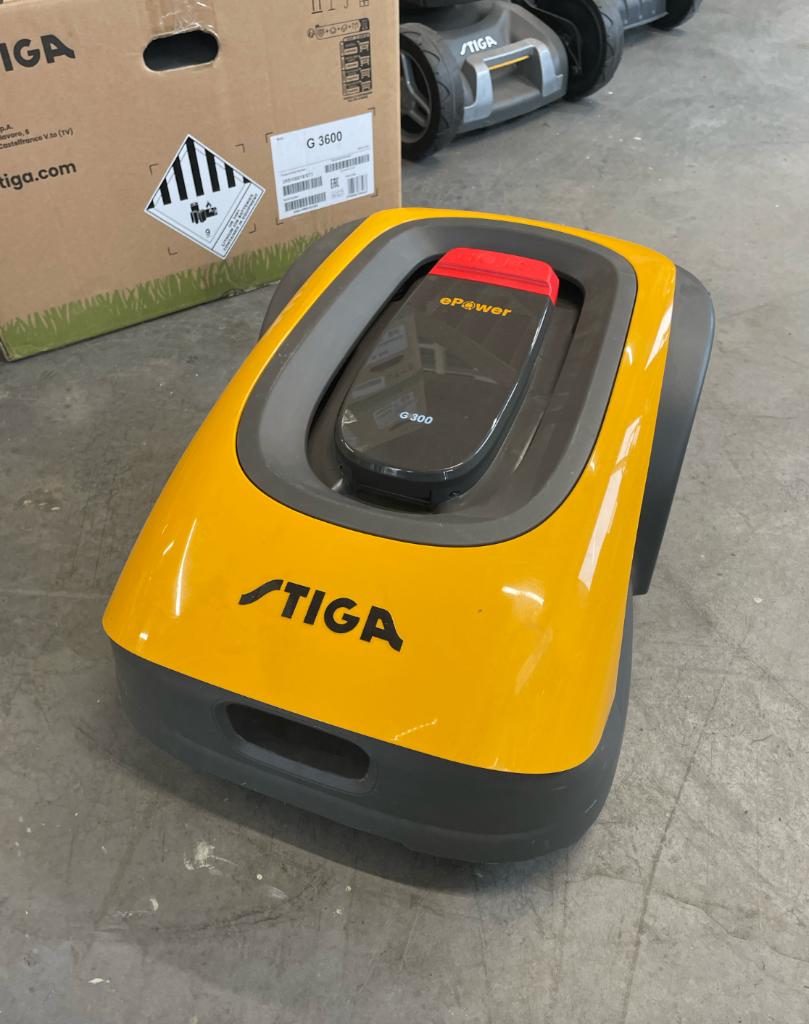 Stiga bedrade robotmaaier G300 | NIEUW, Ophalen of Verzenden, Nieuw, Minder dan 20 cm