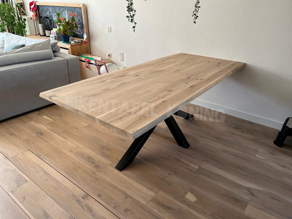 Eiken boomstamtafel eettafel massief spinpoot voorraad SALE!, Vijf personen of meer, Rechthoekig, Nieuw, 200 cm of meer