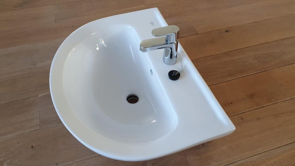 Nieuwe wasbak - nooit gebruikt!, Ophalen, Minder dan 50 cm, Nieuw, Minder dan 100 cm