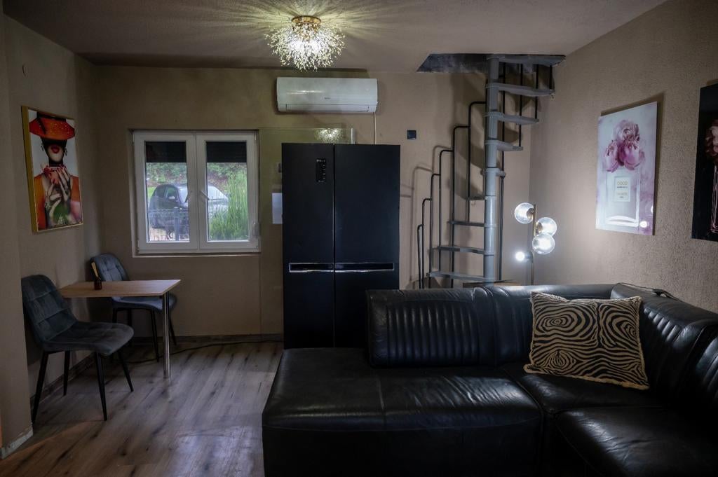 Huis in Bosnie en Herzegovina  te koop aangeboden, Huizen en Kamers