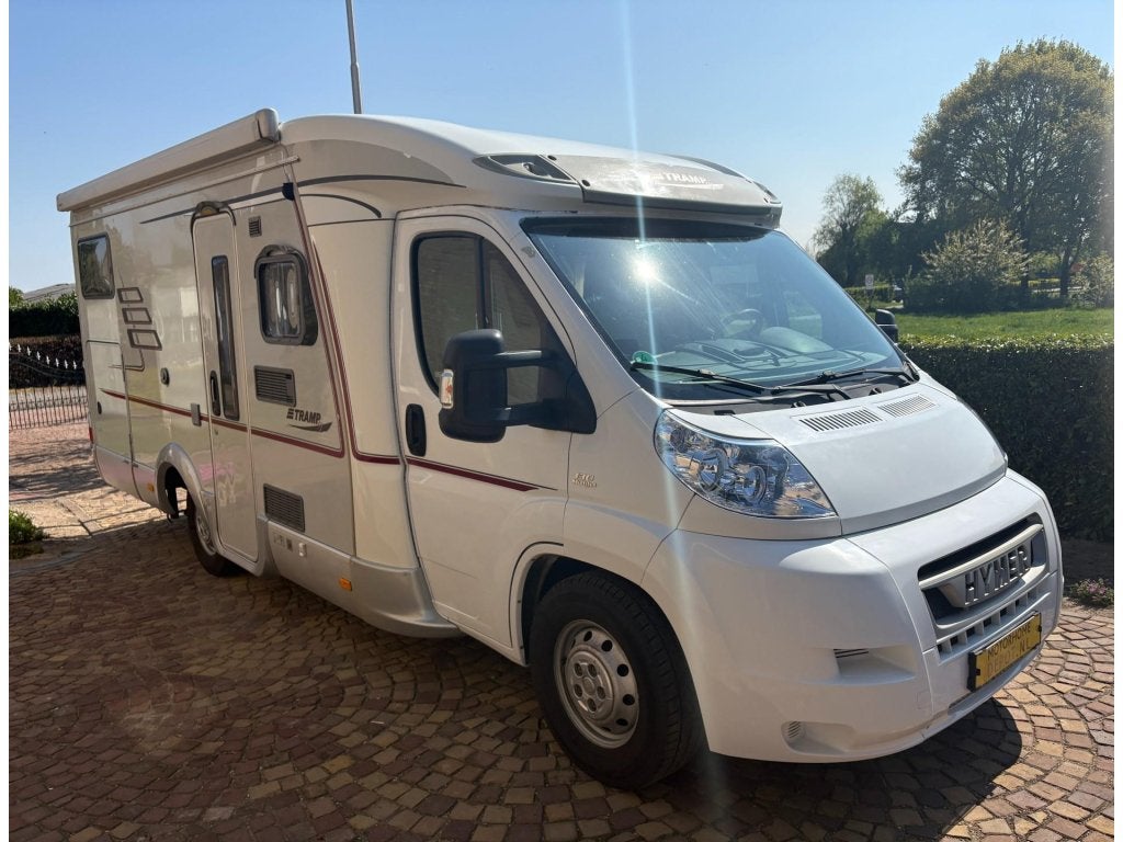 Hymer T 674 SL Lengte bedden, Chemisch toilet, Afzuigkap, Tot en met 2, Airbags