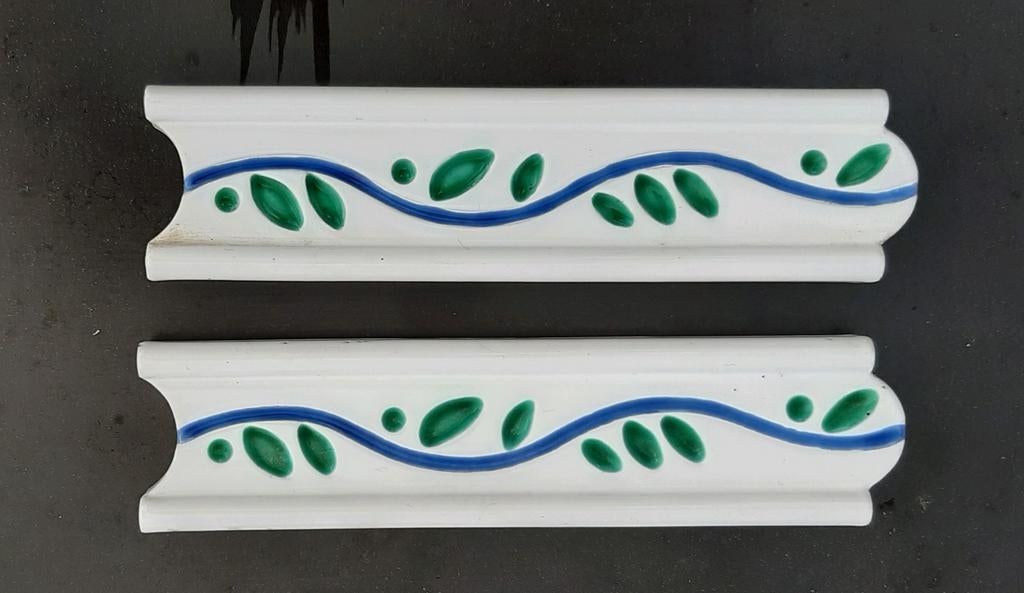 Keramische sierstrip / wandborder met bladmotief, Gebruikt, Minder dan 20 cm, Minder dan 5 m², Wandtegels