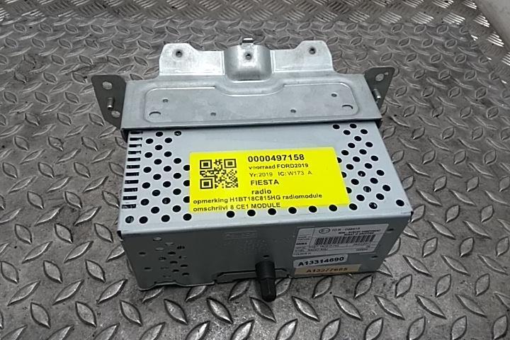 FORD FIESTA RADIO 2019, Ophalen of Verzenden, Gebruikt, Stiba lid