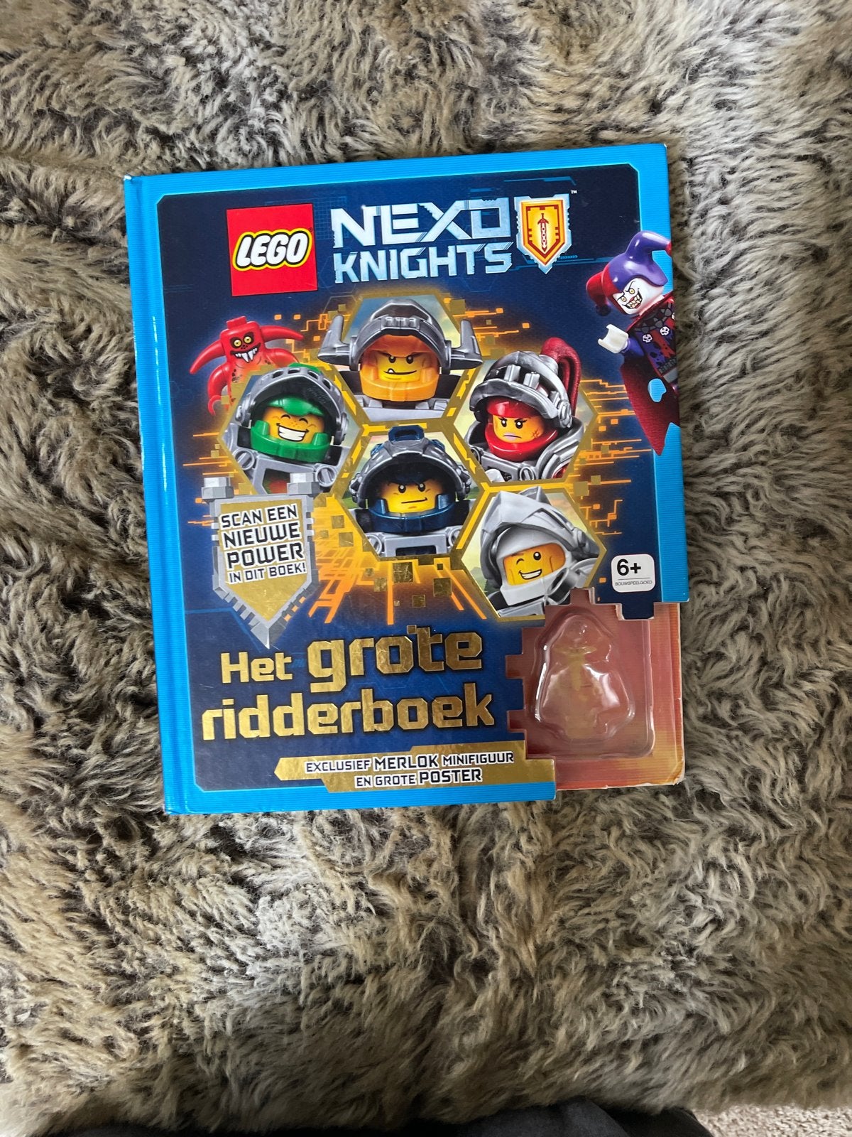 LEGO Nexo Knights: Het grote Ridderboek, Boeken, Ophalen of Verzenden, Zo goed als nieuw, Fictie algemeen