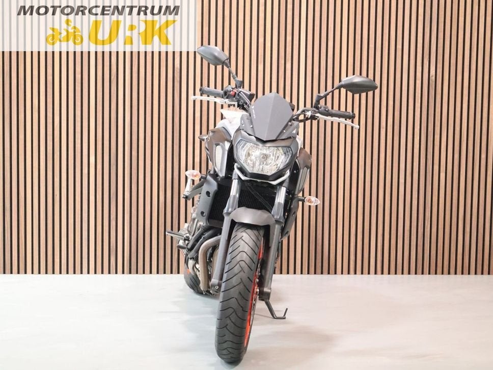 Yamaha MT 07 (bj 2020), Motoren, 2 cilinders, Bedrijf, Onbekend, Onbekend