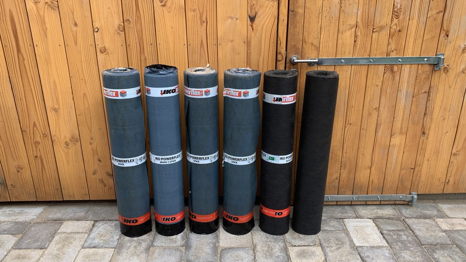 IKO Powerflex Dakleer Rollen , dakbedekking ,fohn , leislag, Ophalen, Overige materialen, Zwart, Nieuw