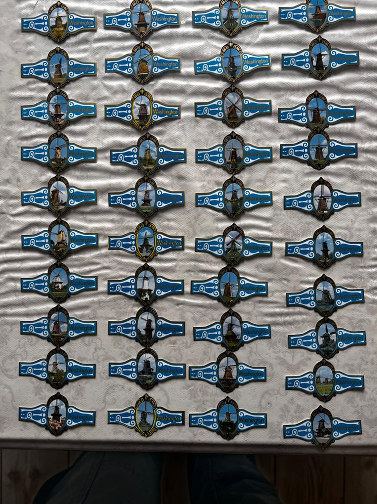 Collectie sigarenbandjes: Molens, Sport, Churchill, Tom Poes, Ophalen of Verzenden, Zo goed als nieuw, Sigarenbandjes