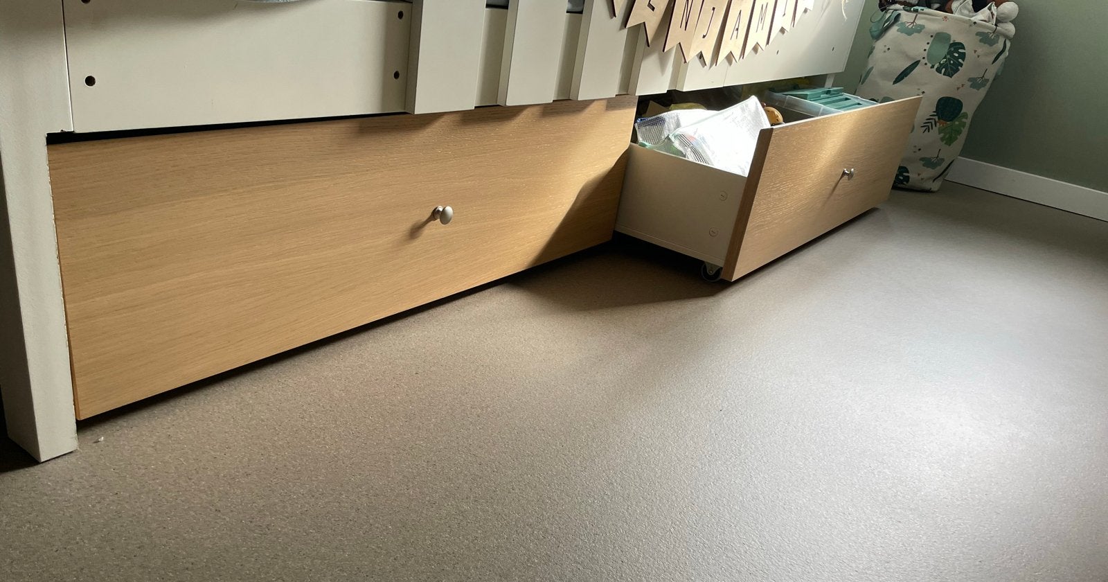 IKEA bedlades (2 stuks) - Houtlook, zo goed als nieuw, Ophalen, Eenpersoons, Wit, Zo goed als nieuw