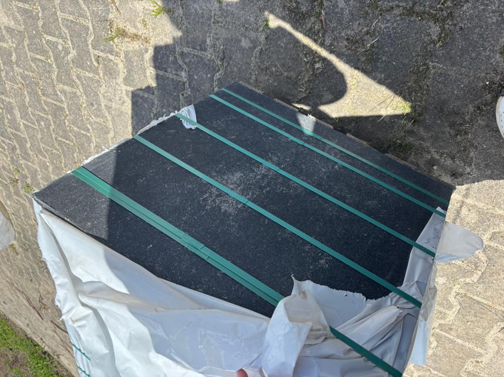 Privato 60X60X4 zwart genuanceerd- Betontegel, Ophalen, Nieuw, Beton, Terrastegels