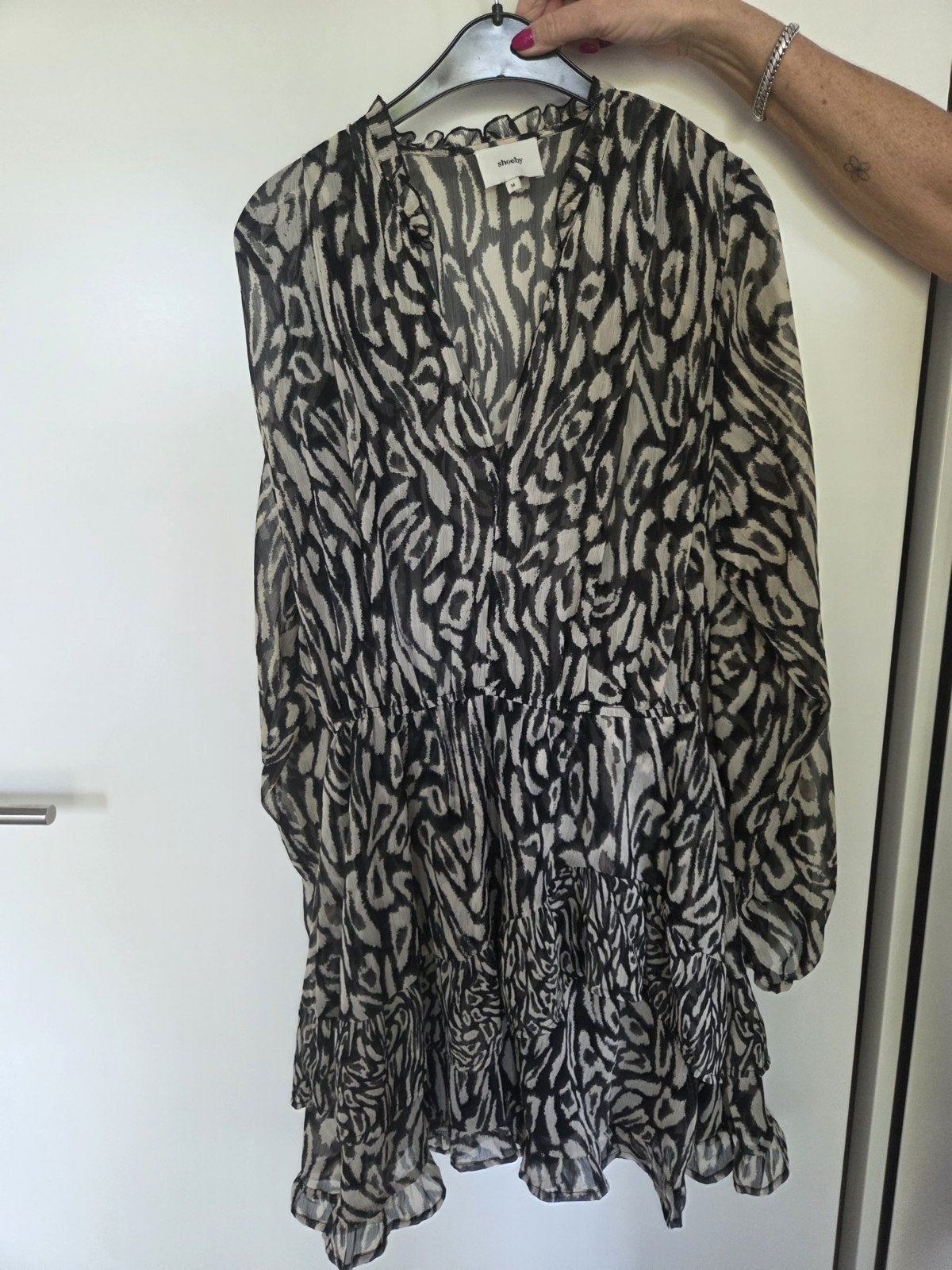 Shoeby jurk met dierenprint, maat M, Kleding | Dames, Maat 38/40 (M), Zwart, Ophalen of Verzenden, Zo goed als nieuw