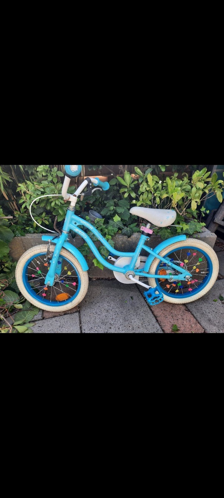 14 inch kinderfiets met zijwieltjes - remmen aandacht nodig, Fietsen en Brommers, Fietsen | Kinderfietsjes, Gebruikt, Minder dan 16 inch