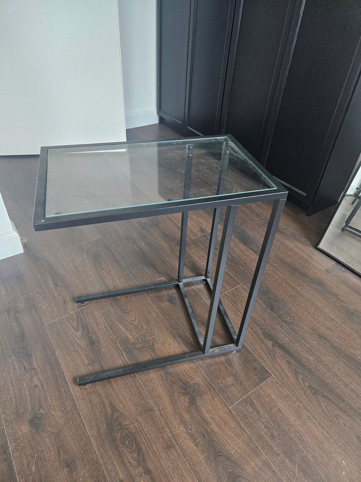 2x IKEA Vittsjö Bijzettafel Laptoptafel Zwart Glas, Minder dan 55 cm, Glas, Rechthoekig, Ophalen