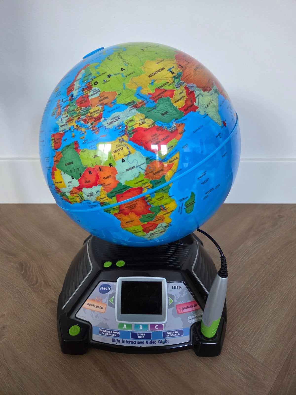 Vtech Mijn interactieve video globe - wereldbol, Ophalen, Zo goed als nieuw