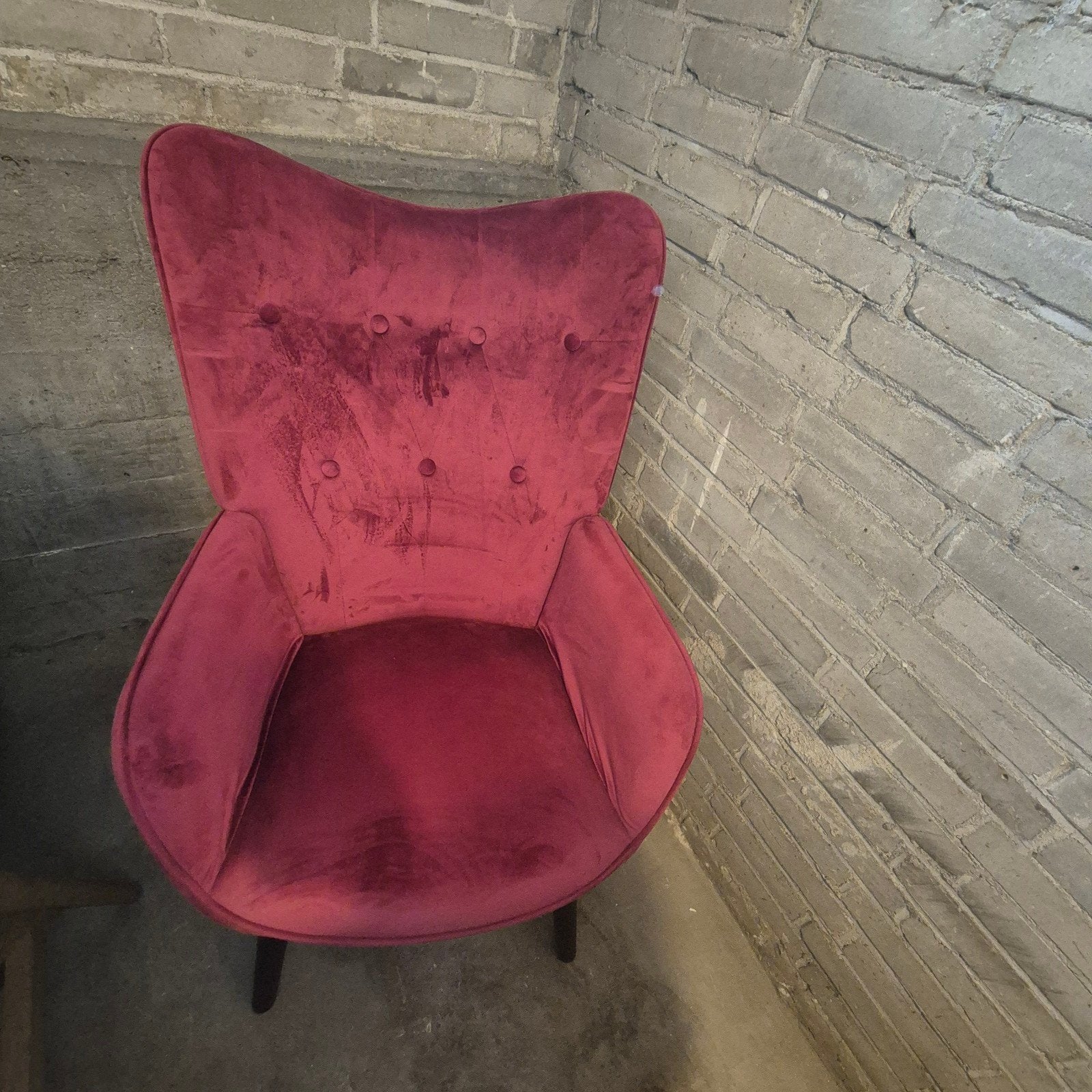 Velvet bordeauxrode fauteuil, Ophalen, Zo goed als nieuw, 75 tot 100 cm, 50 tot 75 cm