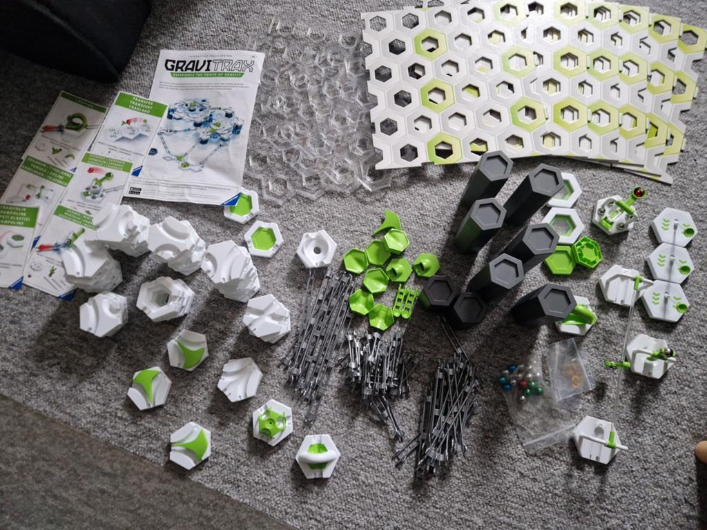 Gravitrax starter set + expansion set + 6 add ons., Ophalen