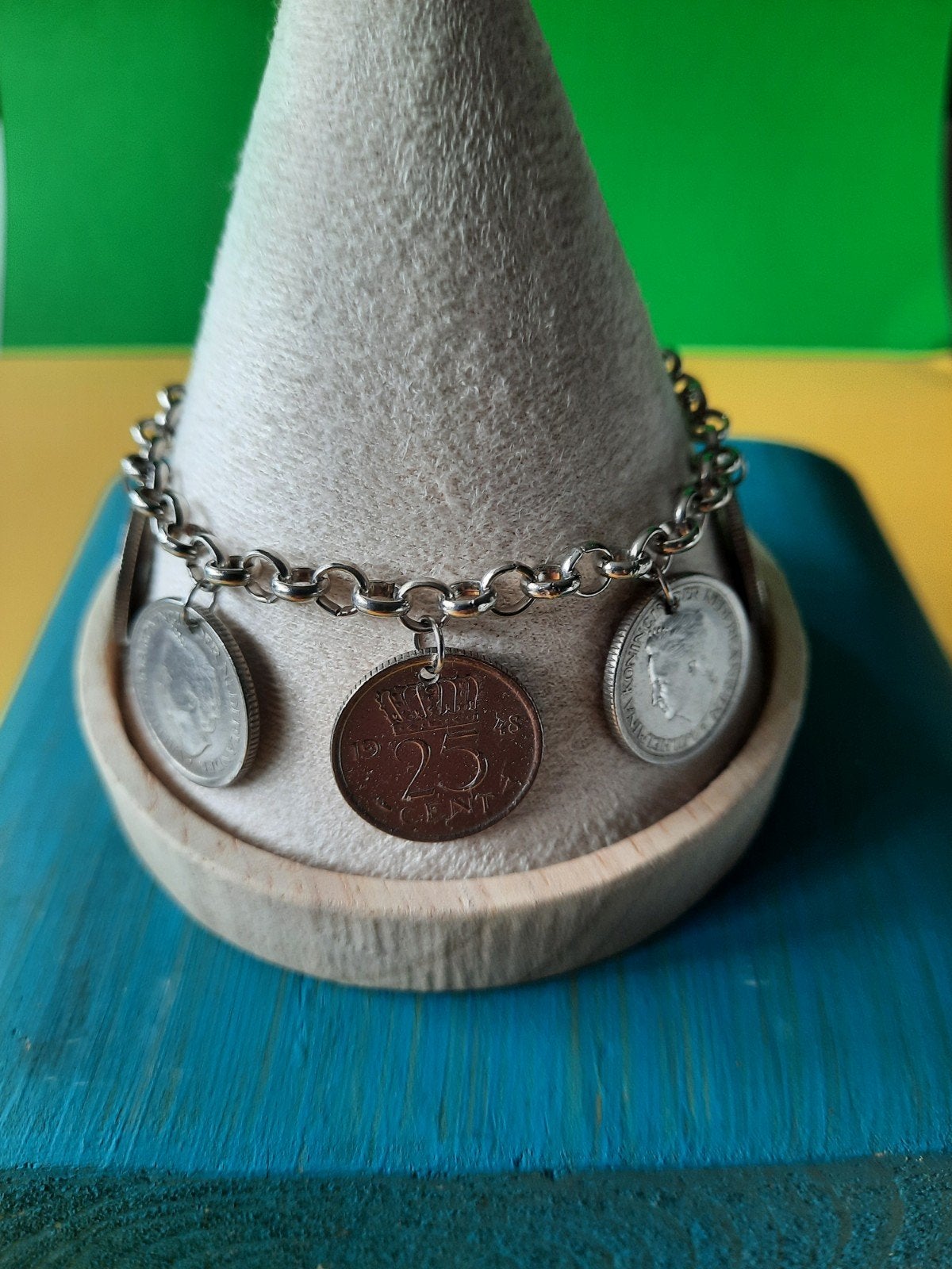 Wilhelmina 7 Kwartjes Armband. Lengte 18cm, Ophalen of Verzenden, Zo goed als nieuw, Zilver, Staal