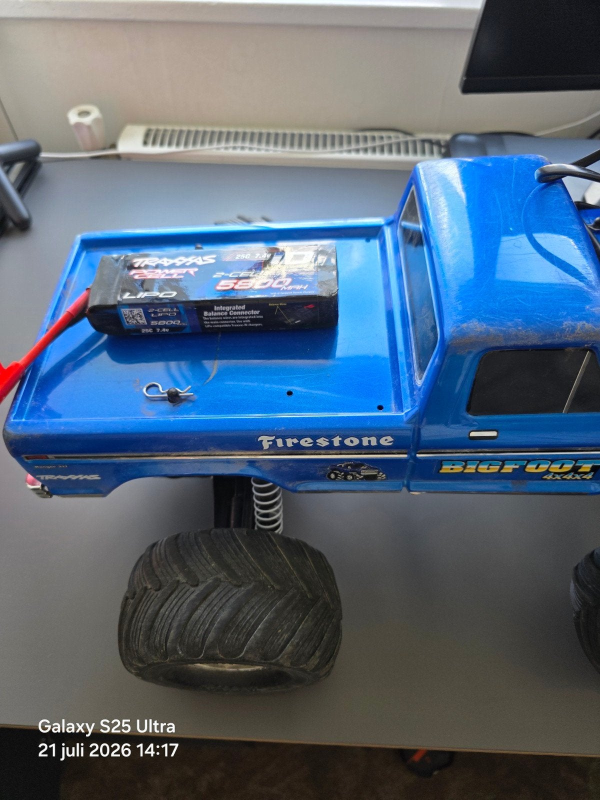 Traxxas Bigfoot 4x4 VXL RC Monster Truck met lader en accu, Gebruikt, Auto offroad, RTR (Ready to Run), Overige schalen