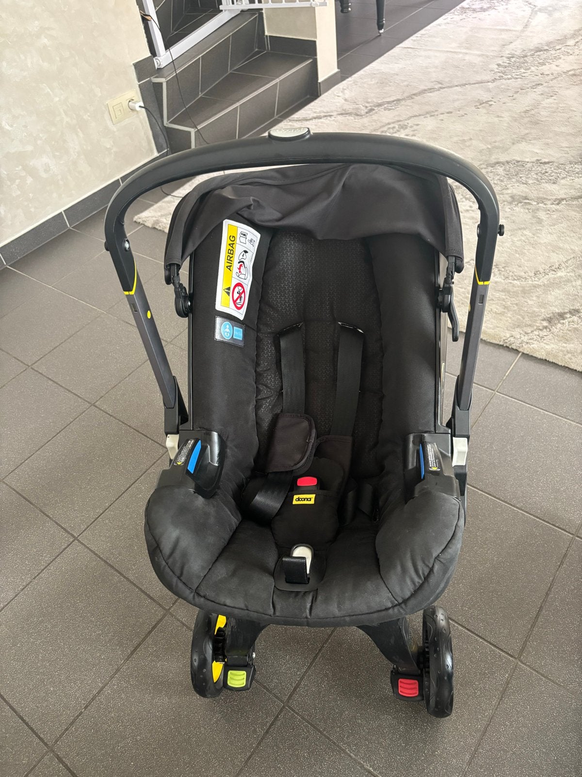 Doona I-Size kinderwagen, Ophalen, Zo goed als nieuw, Overige merken