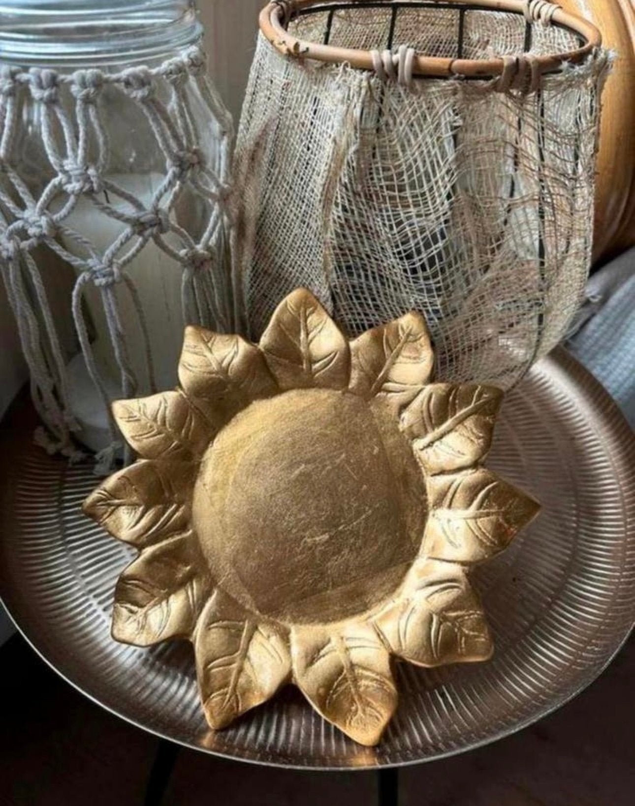 Goud onderbord in de vorm van bladeren, Ophalen of Verzenden, Zo goed als nieuw