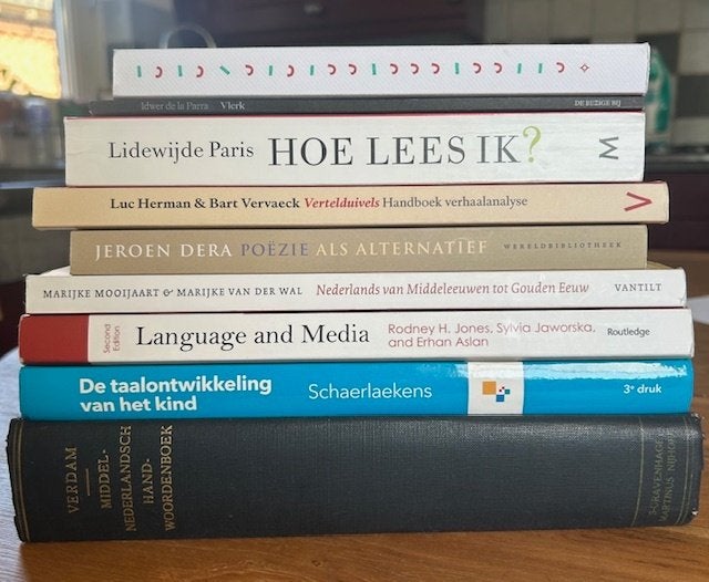 Studieboeken Nederlandse Taal & Cultuur - 1e jaar - uni, Boeken, Ophalen of Verzenden, WO, Zo goed als nieuw, Alpha