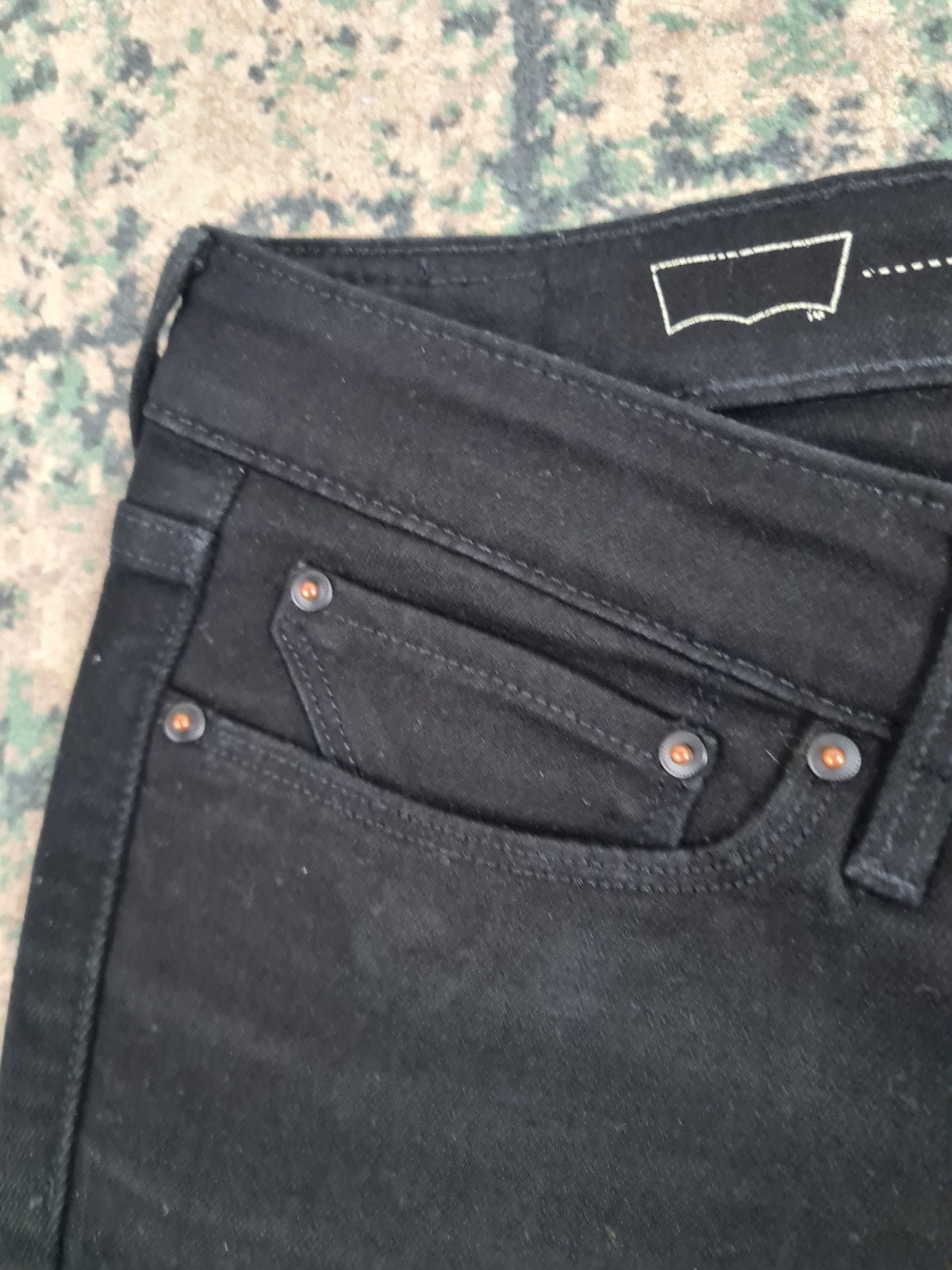 Levi’s slight curve modern rise skinny W27 L32 Tulsi2732, Zwart, Ophalen of Verzenden, Zo goed als nieuw, W27 (confectie 34) of kleiner