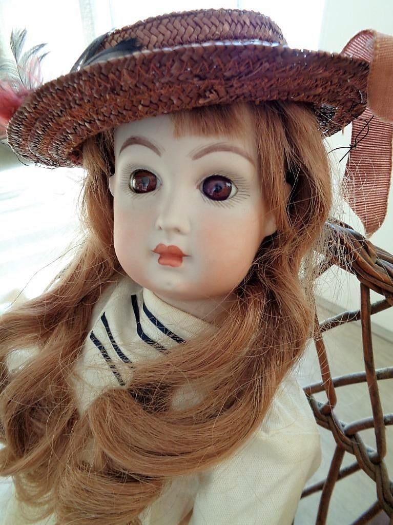 Antieke pop replica - puntgaaf, midden groot model 55 cm., Verzamelen, Poppen, Ophalen of Verzenden, Nieuw, Pop