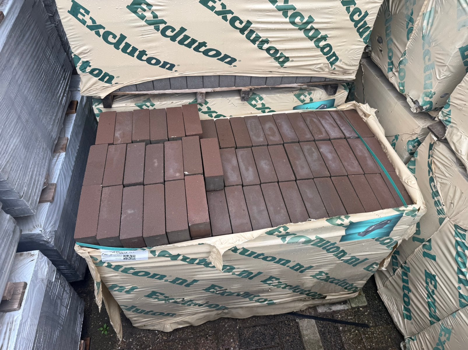 52m2 Betonnen Dikformaat dikformaten 21x7x8 Bosoven Violet, Ophalen, Klinkers, Nieuw, 10 m² of meer