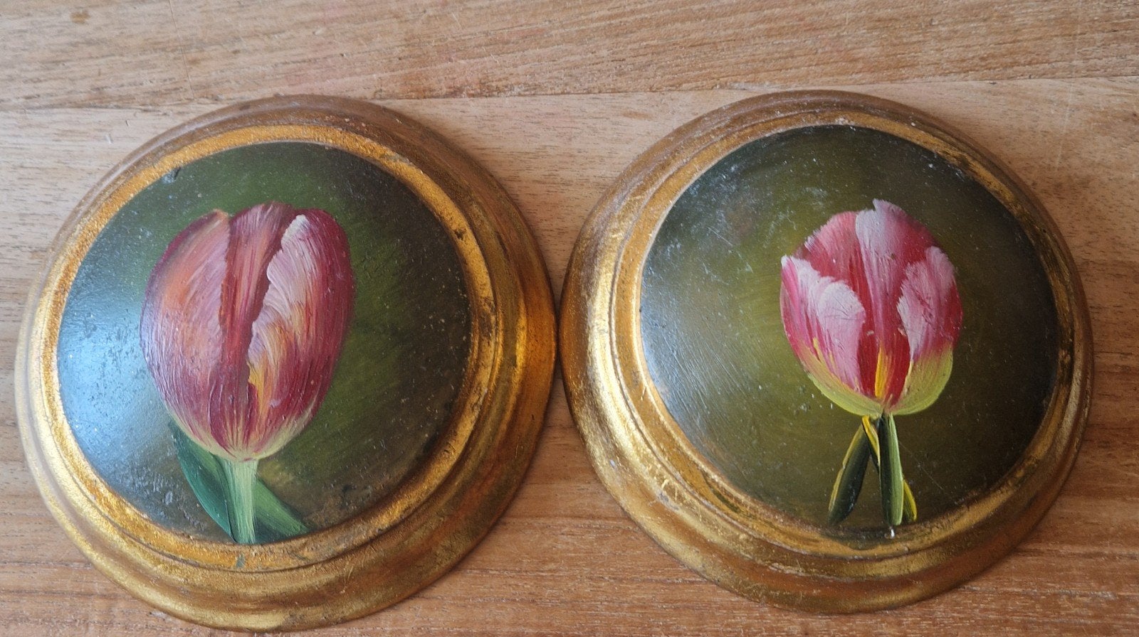 Twee bolle ronde tulpenschilderijtjes, Huis en Inrichting, Woonaccessoires | Schilderijen, Tekeningen en Foto's, Ophalen of Verzenden
