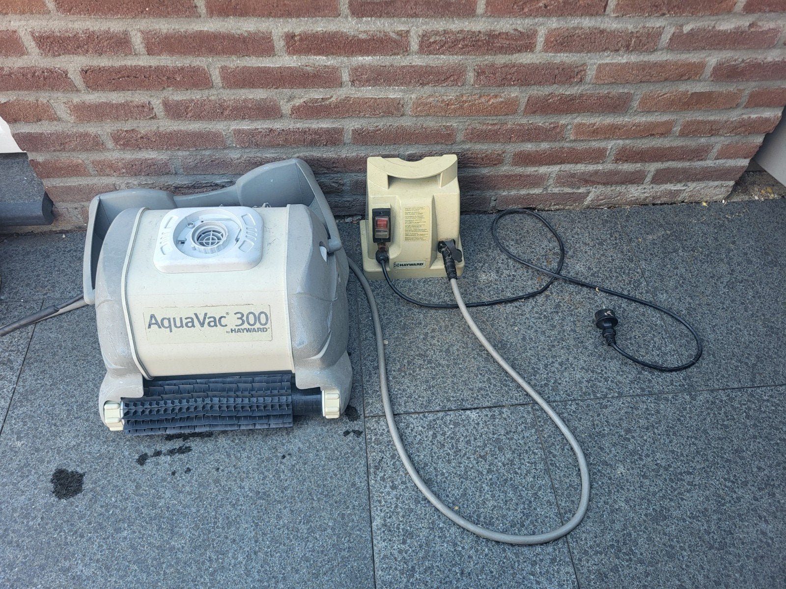 Hayward AquaVac 300 Zwembadrobot - Gebruikt, Ophalen, Gebruikt, Overige typen