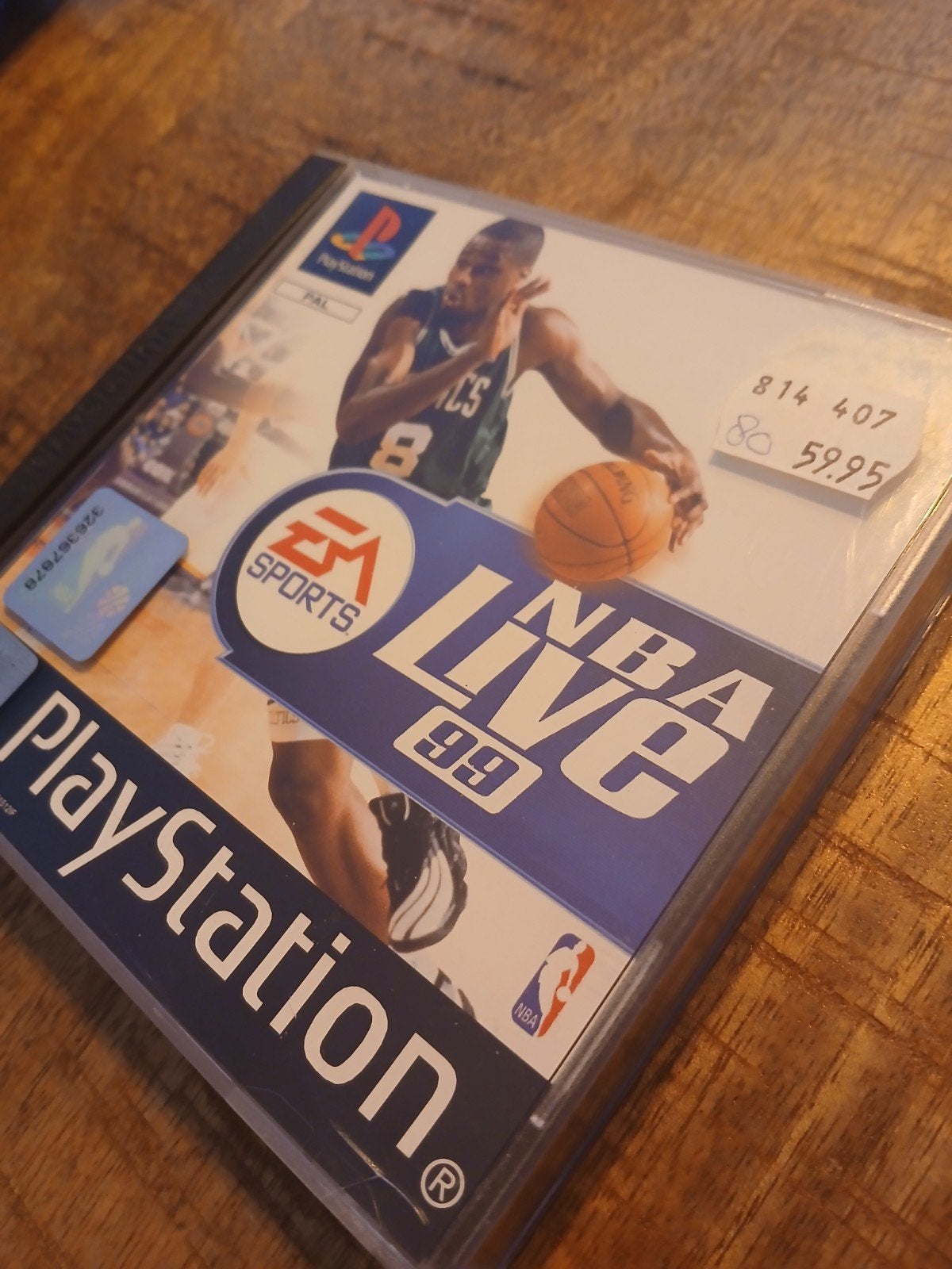 NBA Live 99 – PlayStation 1 – Compleet met handleiding, Spelcomputers en Games, Games | Sony PlayStation 1, Gebruikt, 2 spelers