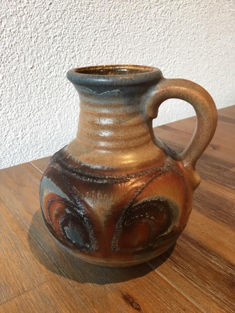 Bay Keramiek- Vaasje bolle buik met oor. Model 631-14, Antiek en Kunst, Antiek | Keramiek en Aardewerk, Ophalen of Verzenden