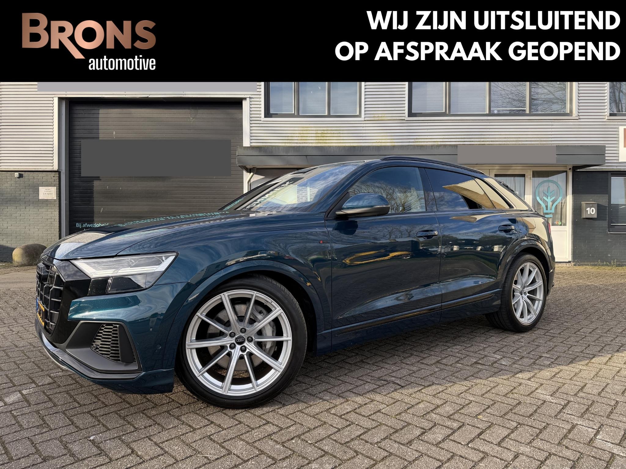 Audi Q8 55 TFSI e quattro Pro S-Line S-Line interieur l Luch, Auto's, Automaat, Gebruikt, 2995 cc, Plug-in hybride